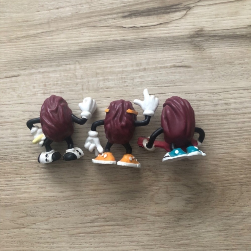 THREE California Raisins - Picture 3 of 5